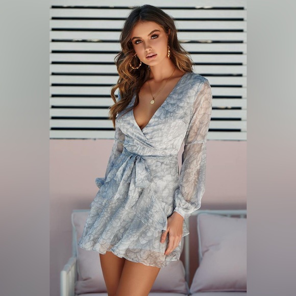 🎇💥 HOST PICK TWICE 💥🎇 🫧 Hello Molly Chiffon Mini Dress 🫧 Size 10 RRP $85 - Picture 7 of 16